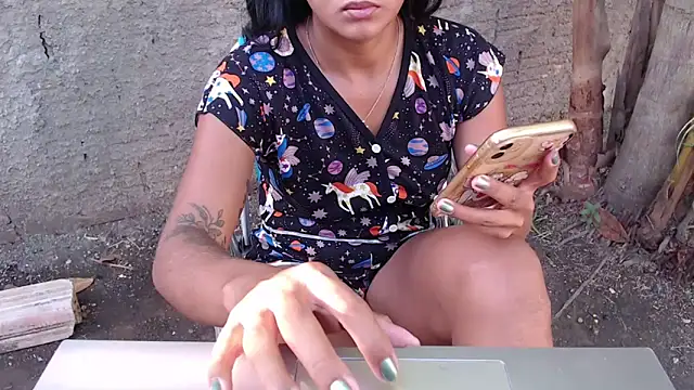 docemorena online show from November 8, 2025, 10:41 am