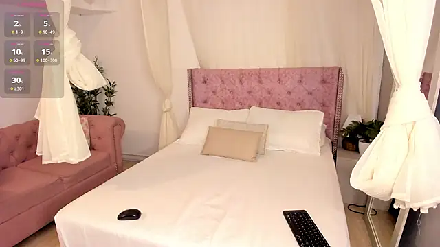 Snooky Clinton online show from October 14, 2025, 11:04 pm