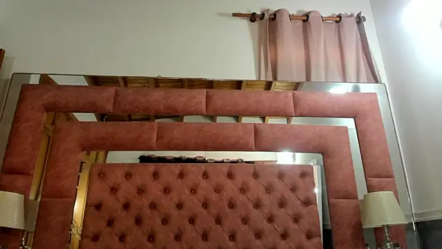 briana wonder69xxx online show from November 17, 2025, 3:49 pm