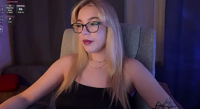 Snapshot of ariashaa chatting on February 1, 2026, 5:11 pm ariashaa online show from February 1, 2026, 5:11 pm