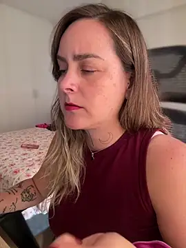 Snapshot of misslulipop chatting on March 19, 2025, 8:00 pm misslulipop online show from March 19, 2025, 8:00 pm