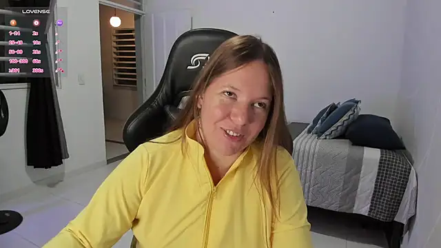 tamy shine87 online show from December 23, 2025, 2:22 am