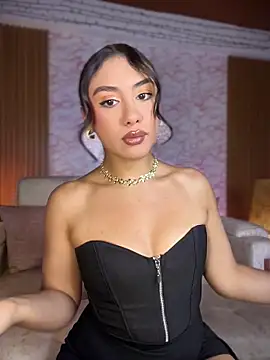 Ambar pe  online show from June 26, 2026, 2:28 am