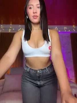 Ambar pe  online show from June 17, 2026, 2:44 am