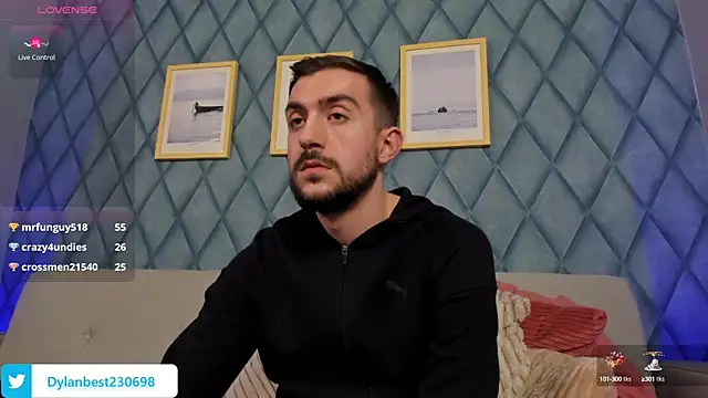 Snapshot of Dylan_Best chatting on March 18, 2025, 2:50 pm Dylan Best online show from March 18, 2025, 2:50 pm