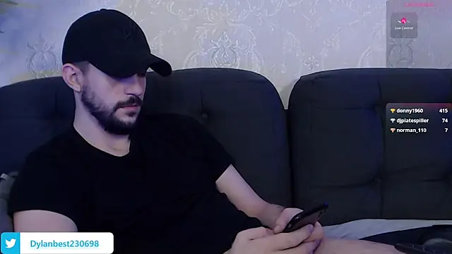 Snapshot of Dylan_Best chatting on February 16, 2025, 12:54 pm Dylan Best online show from February 16, 2025, 12:54 pm