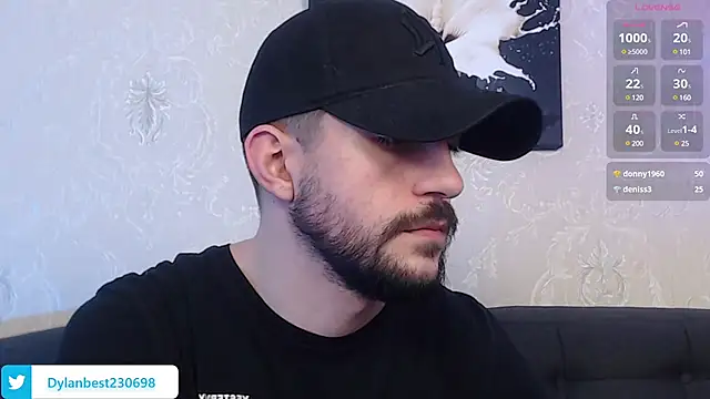 Snapshot of Dylan_Best chatting on February 12, 2025, 3:07 am Dylan Best online show from February 12, 2025, 3:07 am