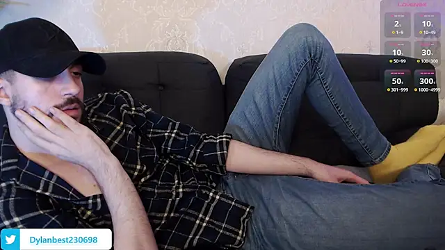 Snapshot of Dylan_Best chatting on February 13, 2025, 7:24 am Dylan Best online show from February 13, 2025, 7:24 am