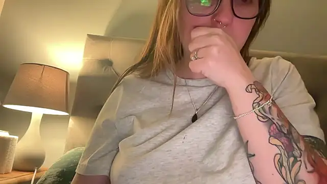 short sweetpea online show from January 13, 2026, 9:24 am