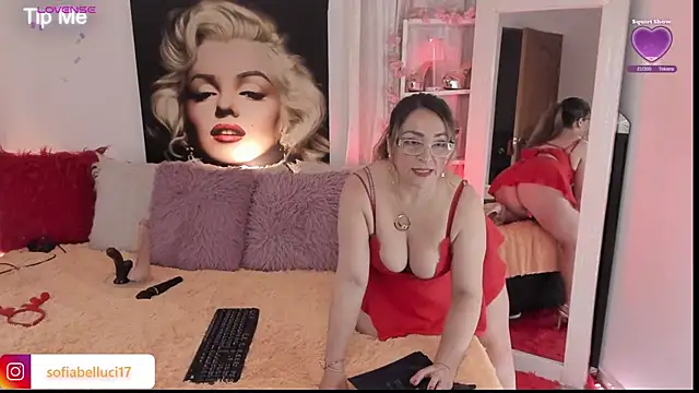 sofiiBell online show from November 29, 2025, 12:55 am