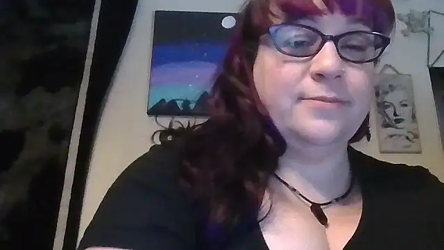 GothyBaby online show from December 2, 2025, 6:42 pm