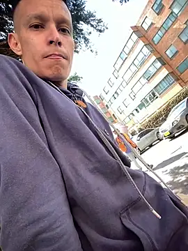 Snapshot of yequeal chatting on December 3, 2024, 3:17 pm yequeal online show from December 3, 2024, 3:17 pm