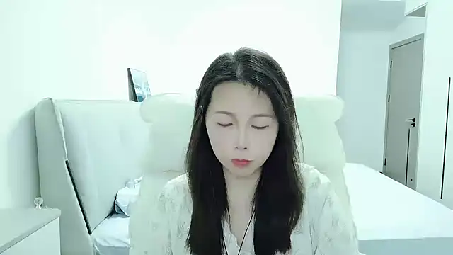 Snapshot of Sunset_glow chatting on September 24, 2025, 3:29 pm Sunset glow online show from September 24, 2025, 3:29 pm