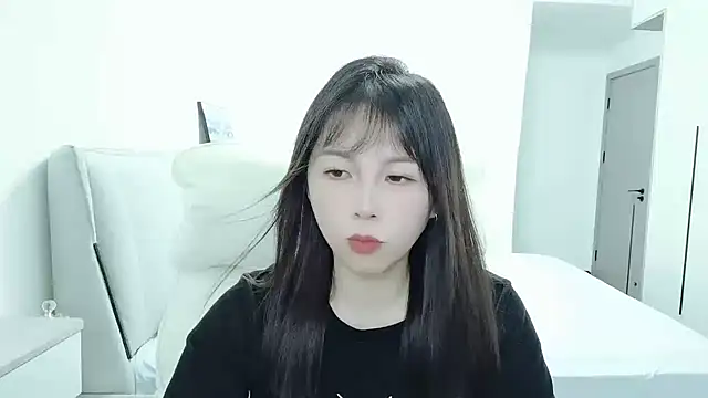 Snapshot of Sunset_glow chatting on September 29, 2025, 7:04 am Sunset glow online show from September 29, 2025, 7:04 am