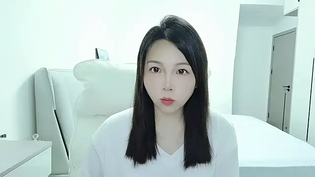 Snapshot of Sunset_glow chatting on October 16, 2025, 8:22 am Sunset glow online show from October 16, 2025, 8:22 am