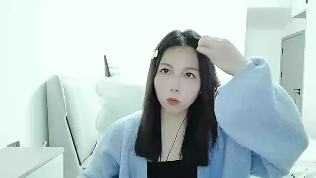 Snapshot of Sunset_glow chatting on November 11, 2025, 2:45 pm Sunset glow online show from November 11, 2025, 2:45 pm