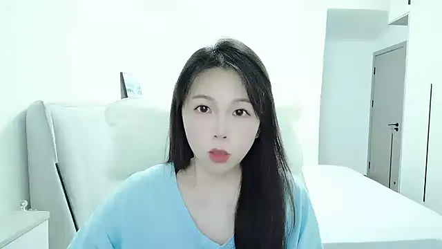 Snapshot of Sunset_glow chatting on September 20, 2025, 8:08 am Sunset glow online show from September 20, 2025, 8:08 am