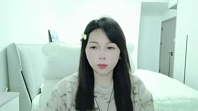 Snapshot of Sunset_glow chatting on November 24, 2025, 3:12 pm Sunset glow online show from November 24, 2025, 3:12 pm