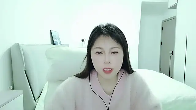 Snapshot of Sunset_glow chatting on December 21, 2025, 3:25 pm Sunset glow online show from December 21, 2025, 3:25 pm