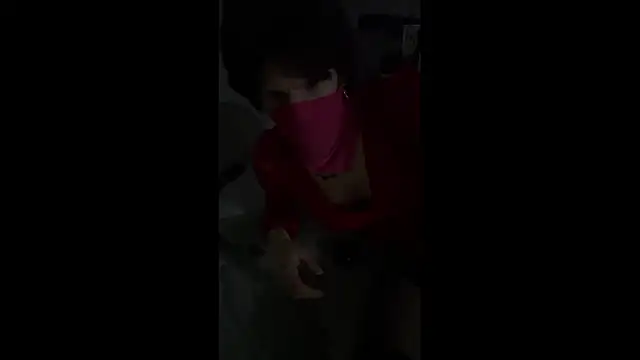 Snapshot of petuletra chatting on February 18, 2026, 4:43 am petuletra online show from February 18, 2026, 4:43 am