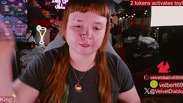 VelvetDiablo online show from July 28, 2026, 12:07 am