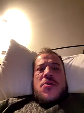 Snapshot of 1Aleks13 chatting on November 14, 2025, 3:32 am 1Aleks13 online show from November 14, 2025, 3:32 am