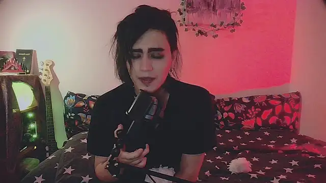 sademobeer online show from November 9, 2025, 1:31 am