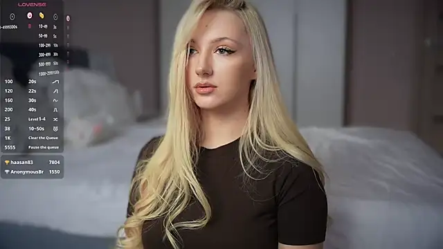 CatchMe1 online show from September 14, 2025, 12:38 pm