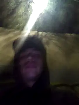 AlexAlejandro13 online show from November 5, 2025, 4:48 am