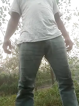 FinableKnee online show from September 30, 2025, 1:22 am