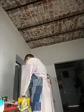 Alicbranca online show from April 16, 2026, 1:12 pm