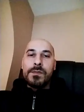 WyzzzXxX online show from February 2, 2025, 1:30 pm