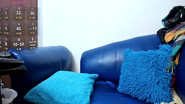 Mature Skinny online show from October 28, 2025, 11:42 am