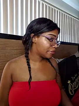 lollycoco online show from December 1, 2025, 8:42 pm