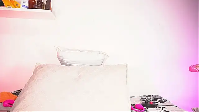 sofi decker online show from September 10, 2025, 3:16 am