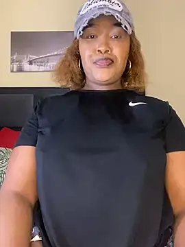 BADFATASS85 online show from June 26, 2026, 4:13 pm