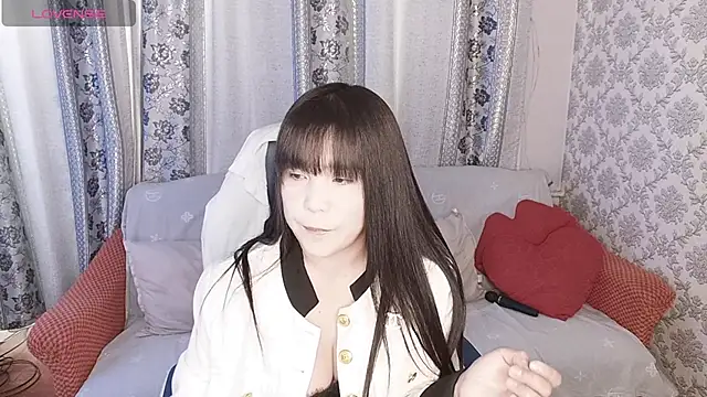 MissValday online show from December 16, 2025, 5:11 am