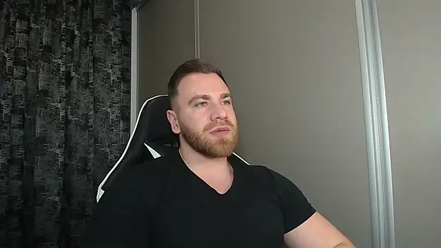 Thori92 online show from February 1, 2026, 6:06 pm