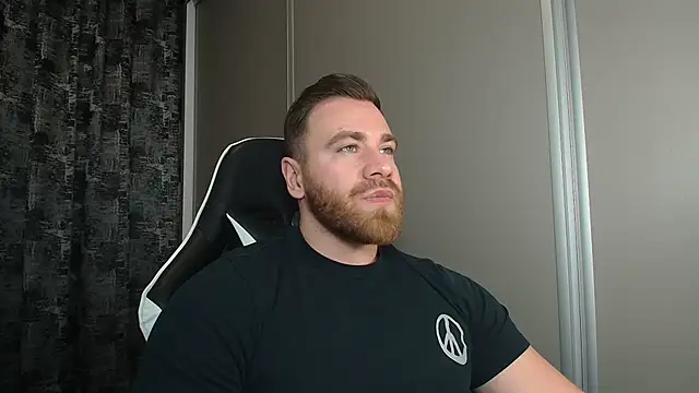 Thori92 online show from February 8, 2026, 3:32 pm