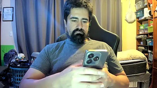 VonDoomdelToro online show from November 8, 2025, 9:24 am