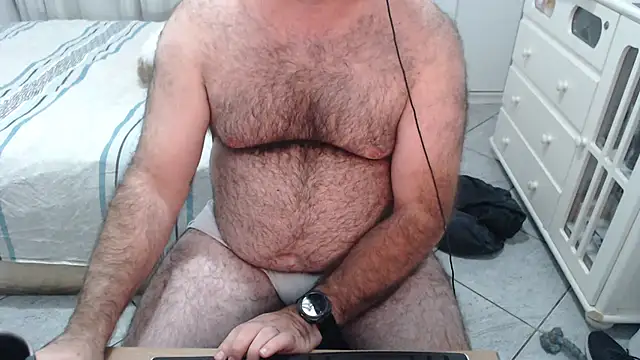 MysterBearMG online show from April 3, 2026, 12:17 am