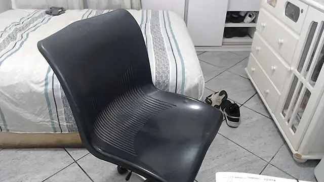 MysterBearMG online show from February 12, 2026, 3:39 am