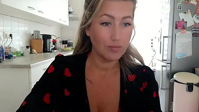TessToy online show from June 5, 2026, 7:03 am