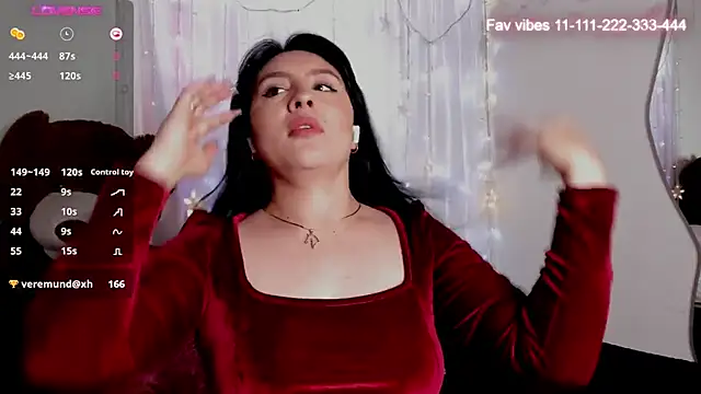 Snapshot of AnushaKumari chatting on December 14, 2024, 4:19 pm AnushaKumari online show from December 14, 2024, 4:19 pm