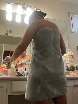 Snapshot of Lexi_Shocker chatting on March 5, 2026, 5:09 pm Lexi Shocker online show from March 5, 2026, 5:09 pm