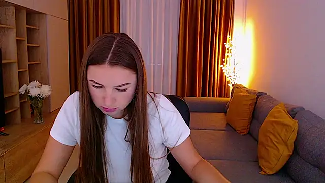  Mia Adams online show from October 8, 2025, 6:15 am