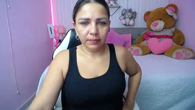 cum bigass online show from February 10, 2026, 12:26 pm