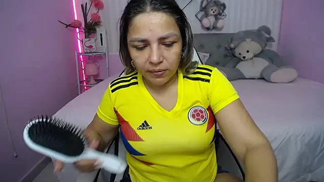 cum bigass online show from March 26, 2026, 12:14 pm