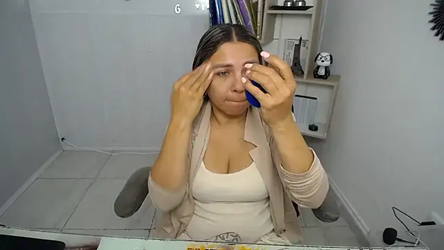 cum bigass online show from May 23, 2026, 12:26 pm