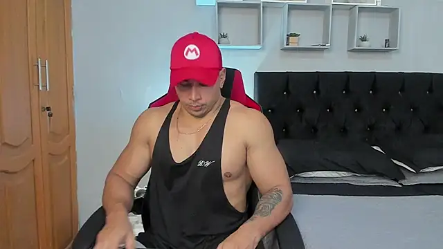 tyler hank01 online show from November 17, 2025, 8:35 pm